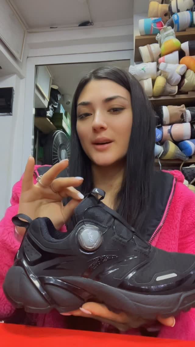 Post 4 by Outlet Blloku on Instagram (video)