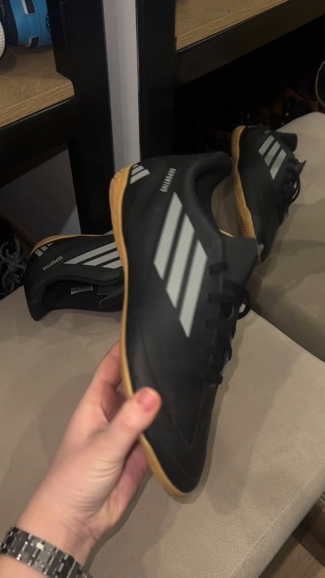 Post 10 by Outlet Blloku on Instagram (video)