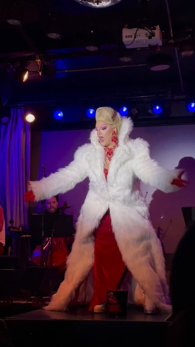Post 1 by The Countess Mascara on Instagram (video)