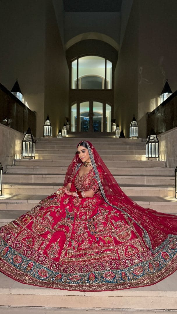 Post 1 by Shivani Kumar | Makeup Artist on Instagram (video)