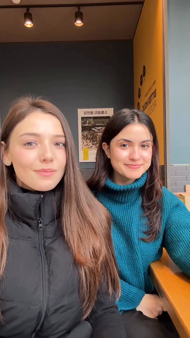 Post 3 by Ale Anjos ✨ 알레 on Instagram (video)