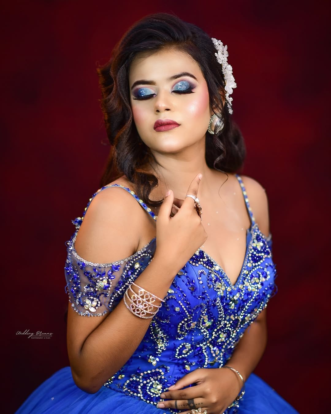 Post 10 by Priyanka Some | MUA || Creator | on Instagram (carousel)