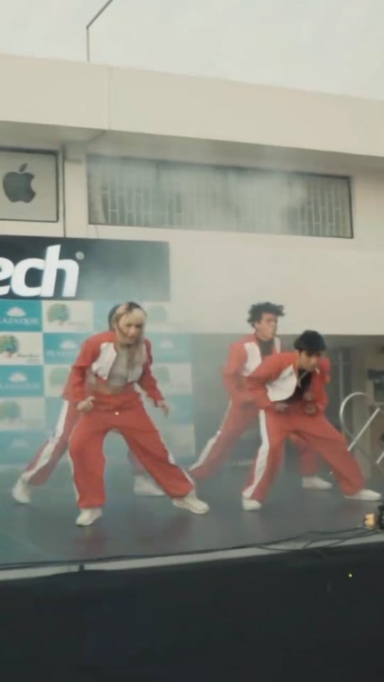 Post 10 by C.c. Plaza Quil on Instagram (video)