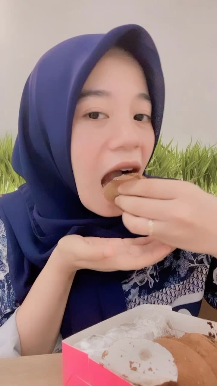 Post 10 by 𝐌𝐎𝐂𝐇𝐈𝐂𝐇𝐀 𝐋𝐀𝐌𝐍𝐘𝐎𝐍𝐆 𝐁𝐀𝐍𝐃𝐀 𝐀𝐂𝐄𝐇 on Instagram (video)