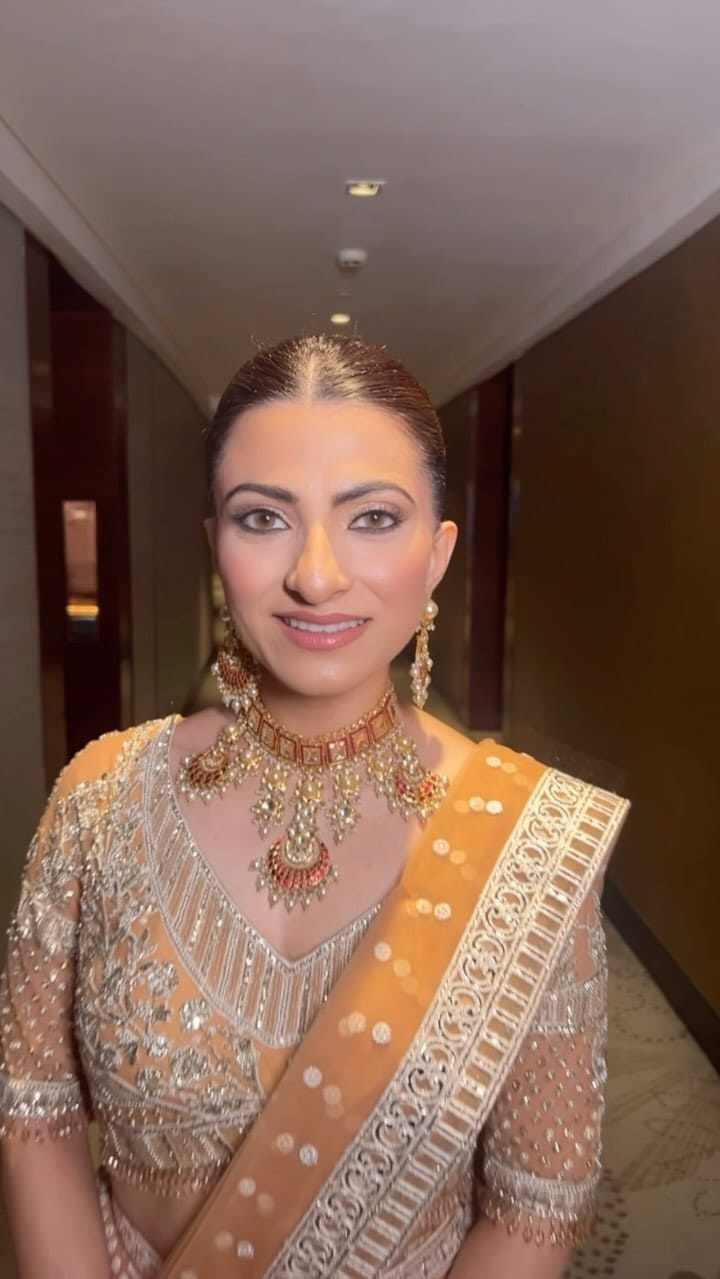 Post 10 by Ravleeen Kohli on Instagram (video)