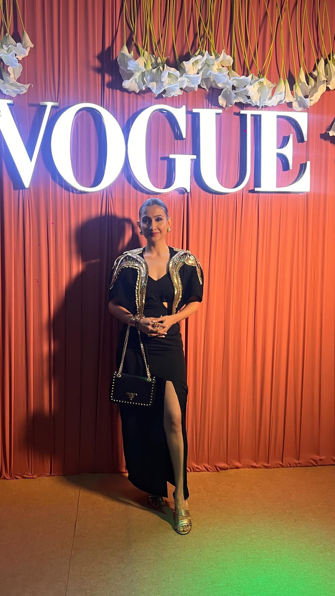 Post 9 by Ravleeen Kohli on Instagram (video)