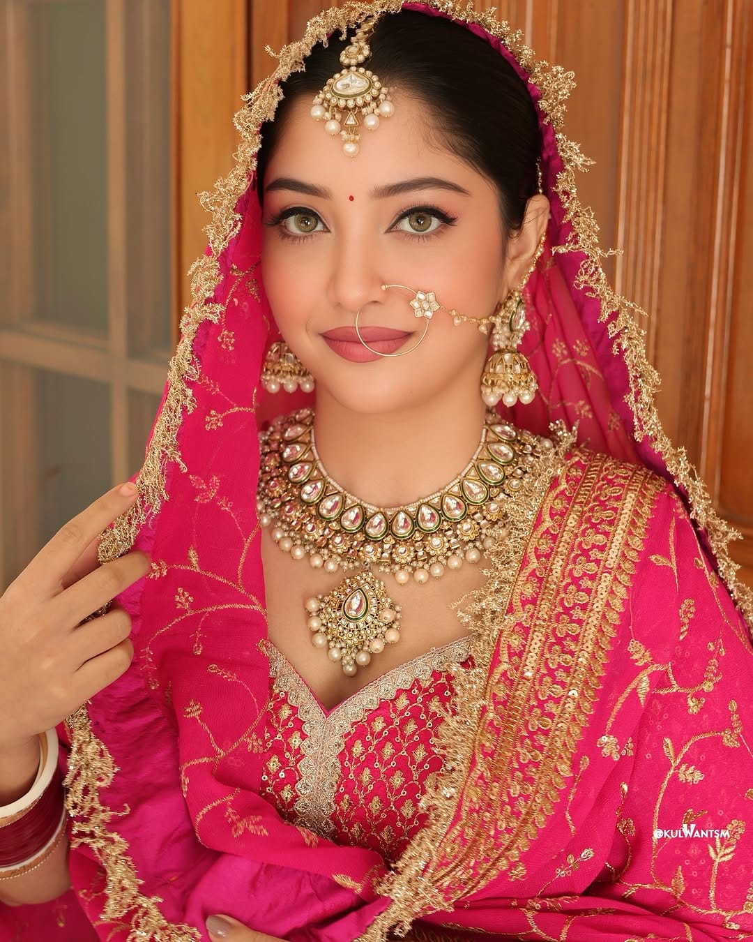 Post 10 by Mandeep kaur / Bridal makeup artist on Instagram (carousel)
