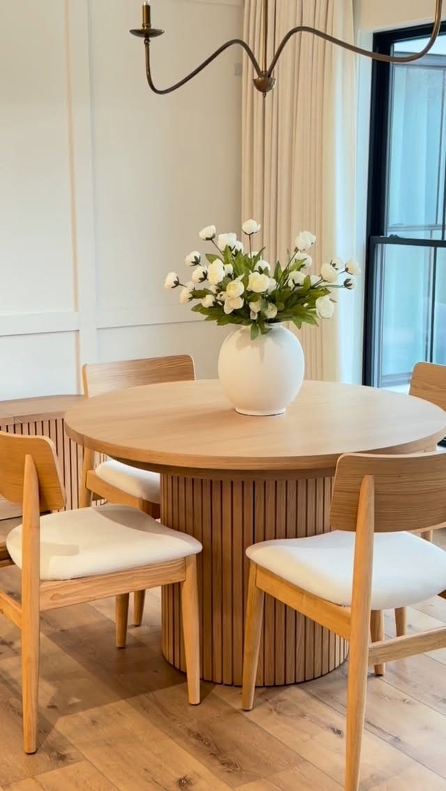 Post 7 by René Ceretto| Home Decor,Interior Design, & Lifestyle on Instagram (video)