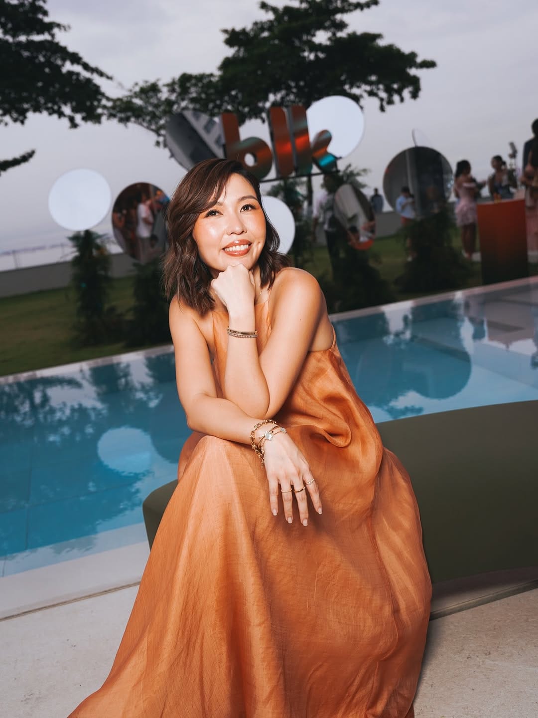 Post 4 by Jacqe Yuengtian-Gutierrez on Instagram (carousel)