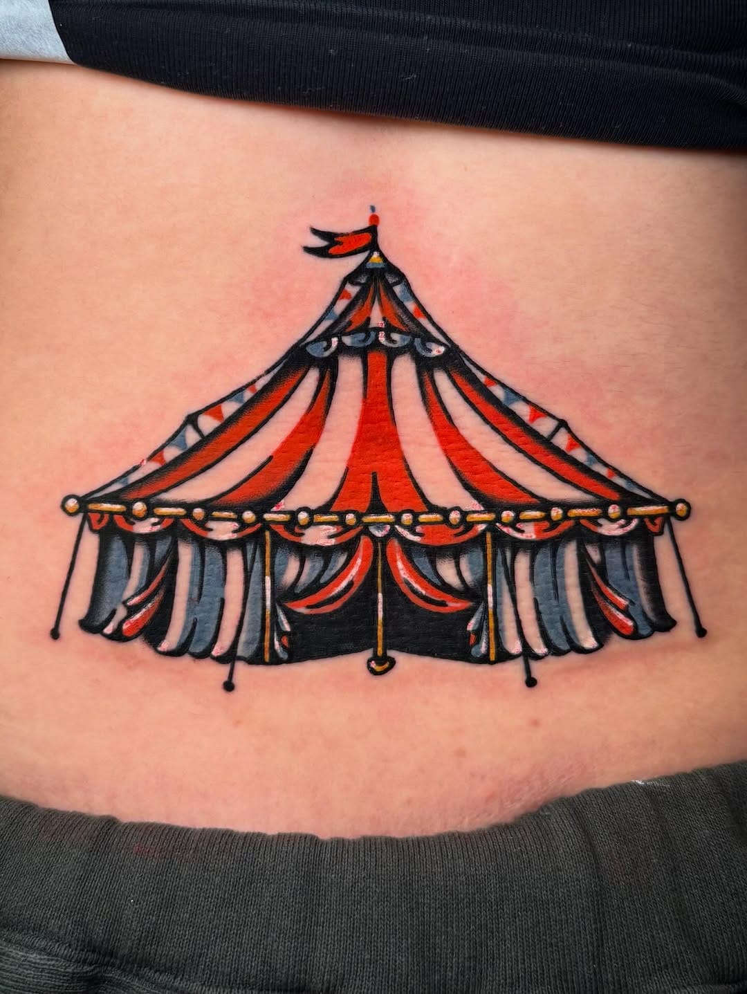 Post 2 by 🤷🏻 on Instagram (carousel)
