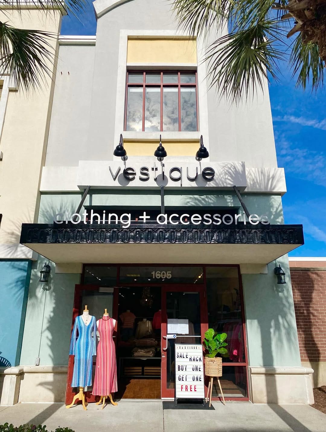 Post 6 by VESTIQUE charleston on Instagram (carousel)