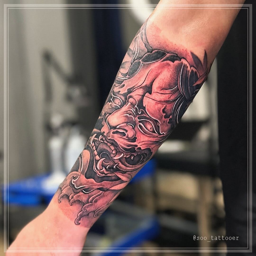 Post 5 by Busan tattoo🇰🇷 on Instagram (image)