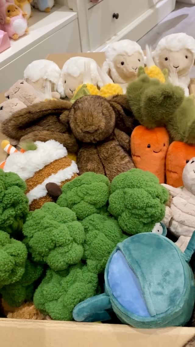 Post 4 by Green Pheasant Gifts & Home Interiors on Instagram (video)
