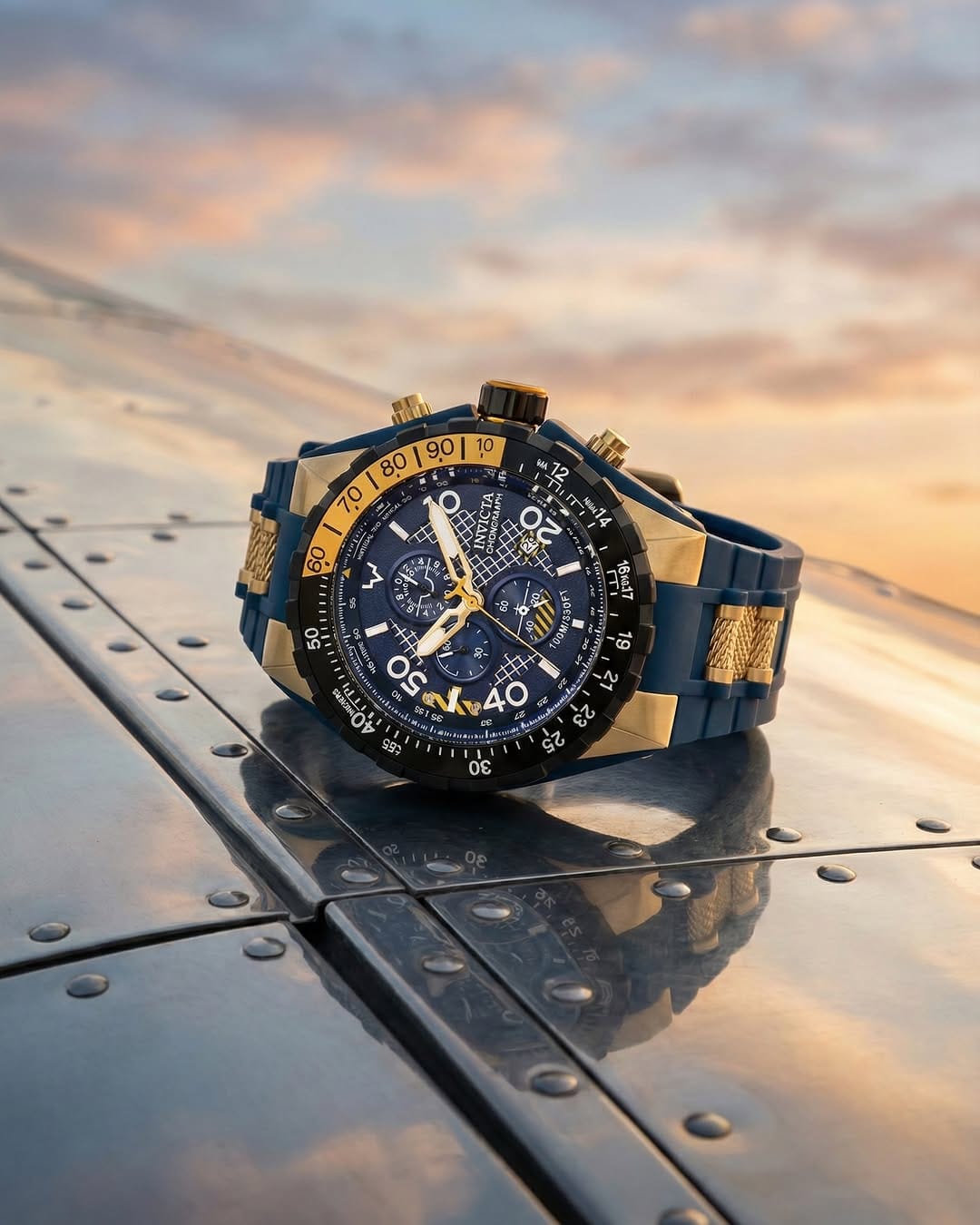 Post 6 by Relojes y gafas invicta on Instagram (image)