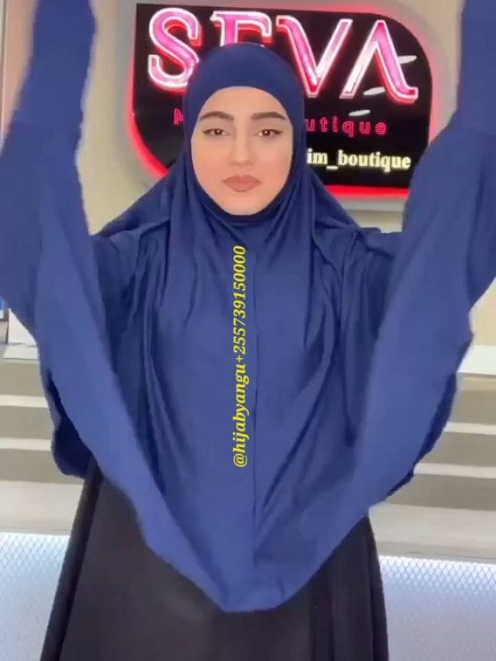 Post 6 by Hijab Yangu TZ on Instagram (carousel)