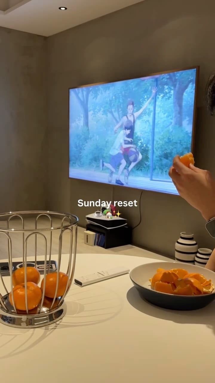 Post 5 by D양의 사생활 on Instagram (video)