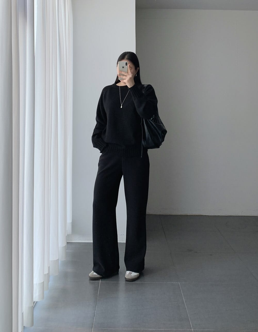 Post 10 by 172cm/77-88size/73kg on Instagram (carousel)