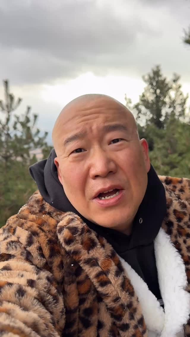 Post 8 by 윤석주 on Instagram (video)