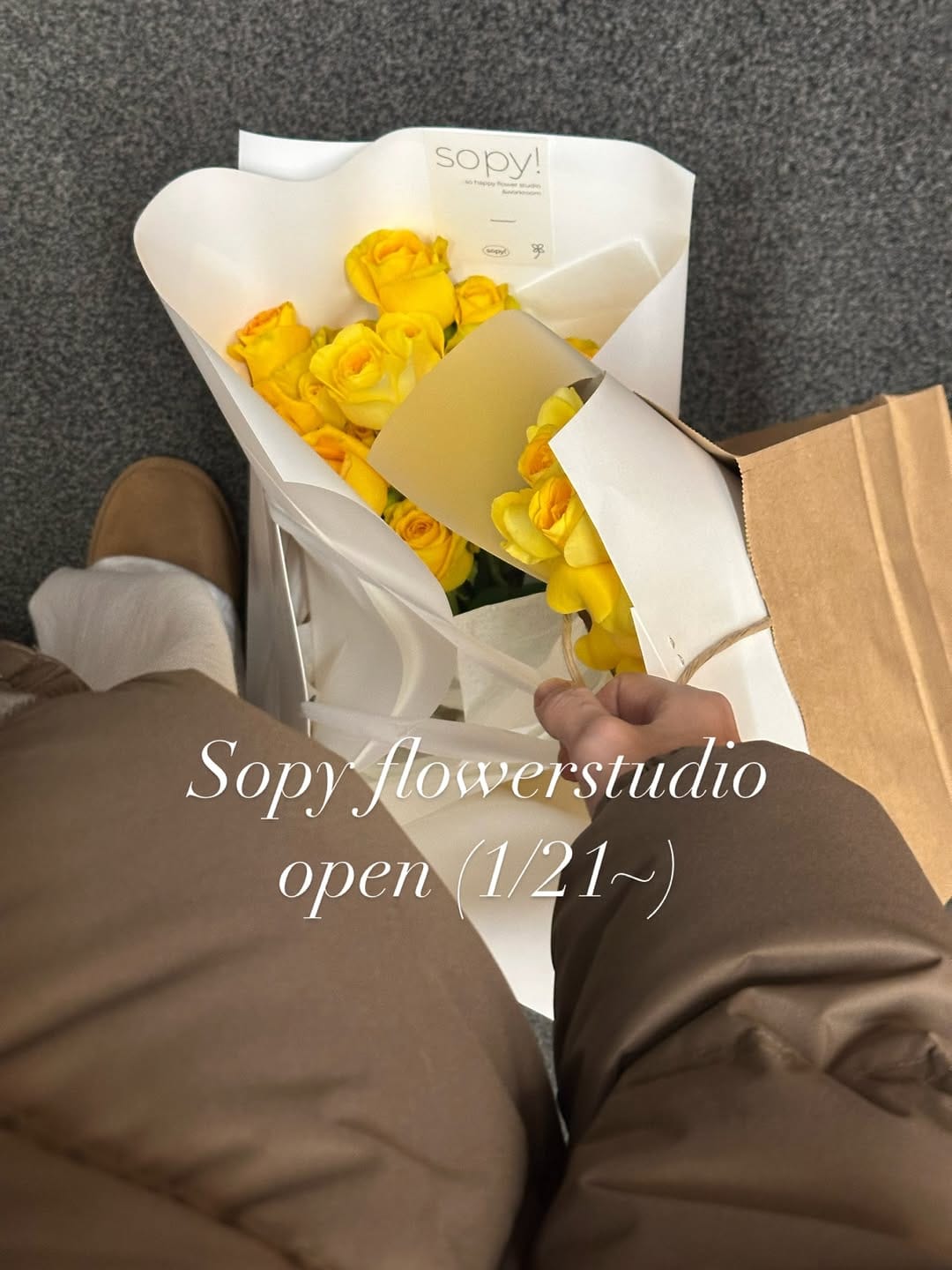 Post 8 by Sopy! 소피 / 광주여대꽃집 광주꽃집 on Instagram (carousel)