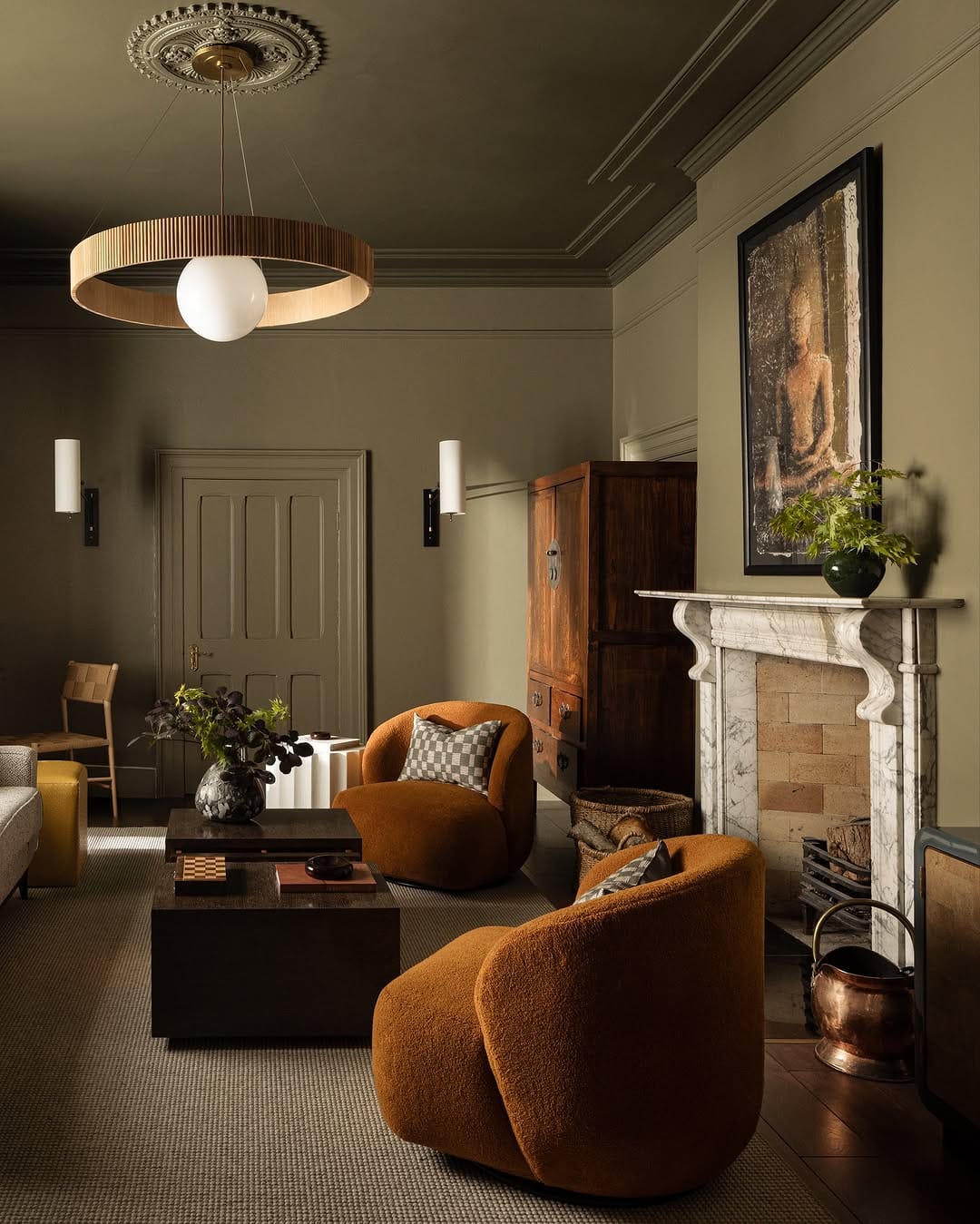Post 3 by Visual Comfort & Co. on Instagram (carousel)