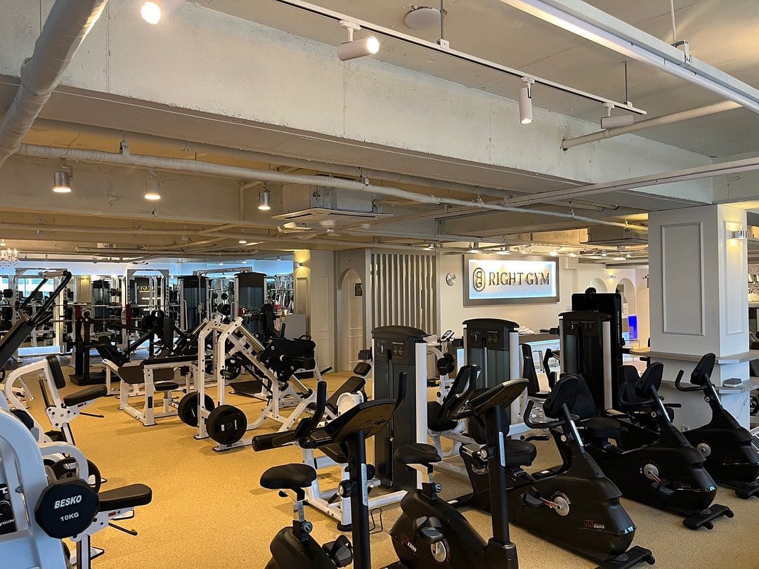 Post 10 by [장산피티/부산대피티/장전동헬스/부산대PT/장전동PT/장산역피티/장전역PT/장전역헬스/장산역헬스/장산헬스] on Instagram (carousel)