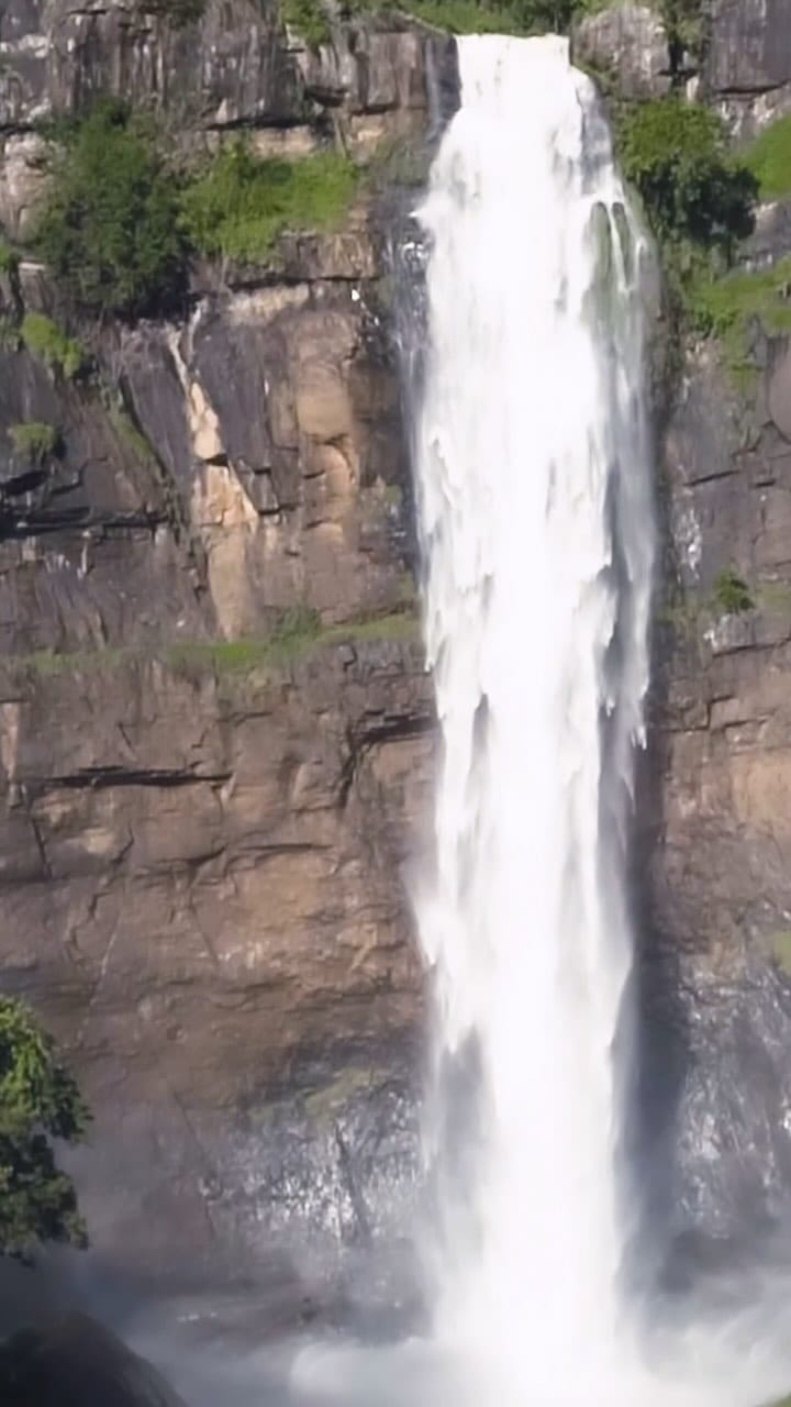 Post 3 by Traveller Kaskus on Instagram (video)