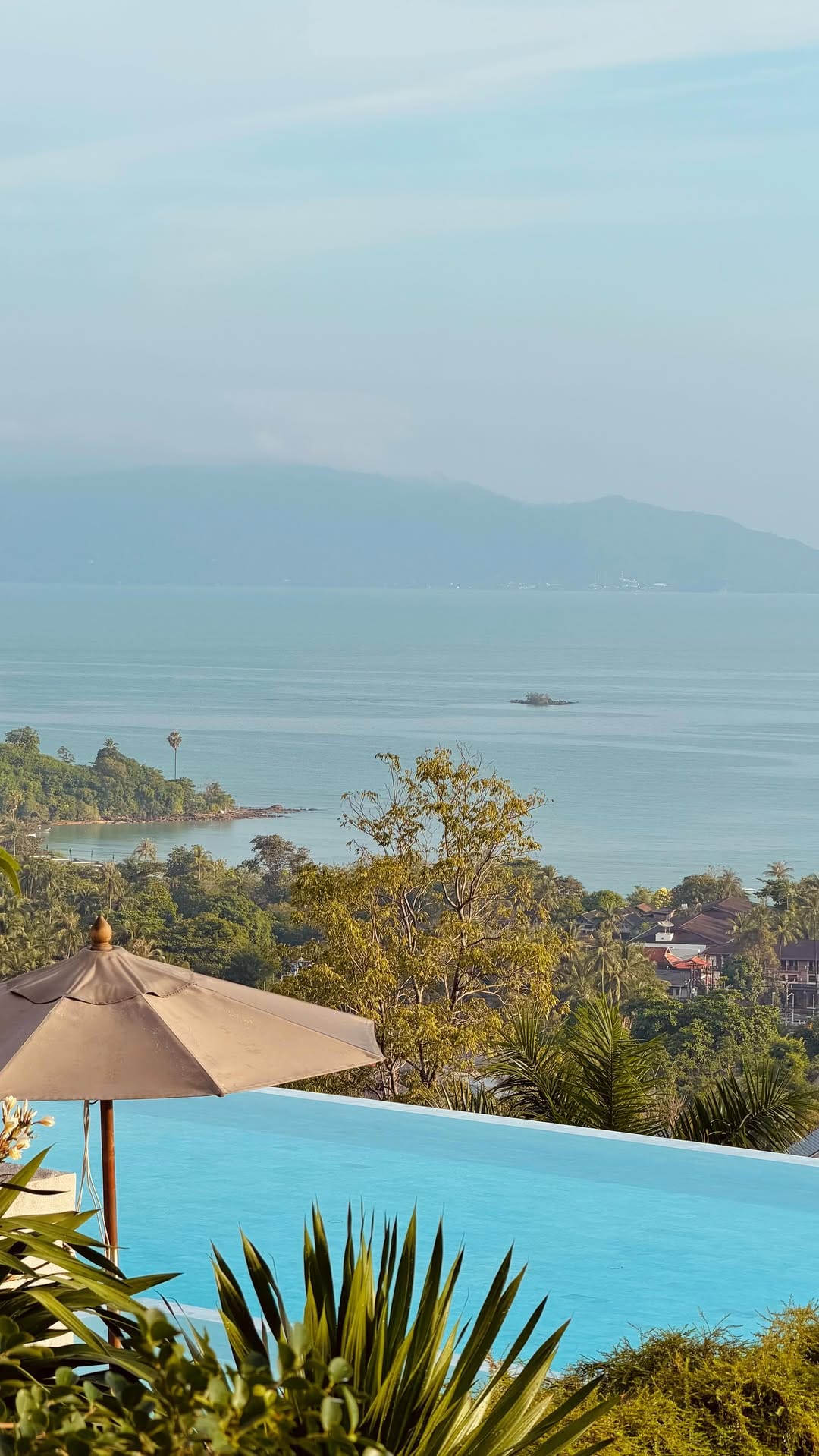 Post 3 by Sasha Sanudin on Instagram (video)