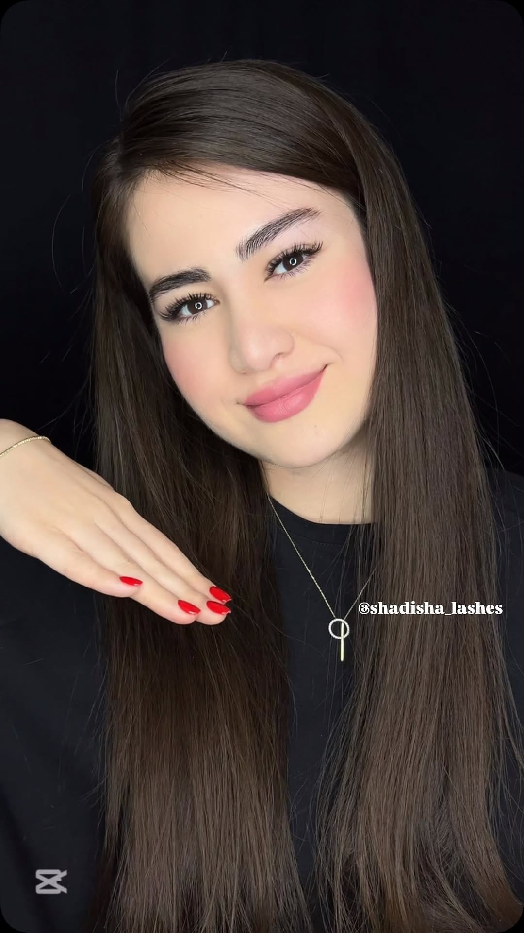 Post 10 by Топ Лашмейкер | Ташкент on Instagram (video)