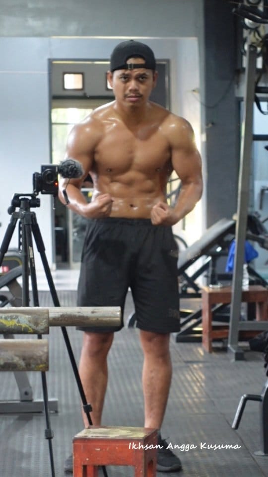 Post 3 by Ikhsan Angga Kusuma on Instagram (video)