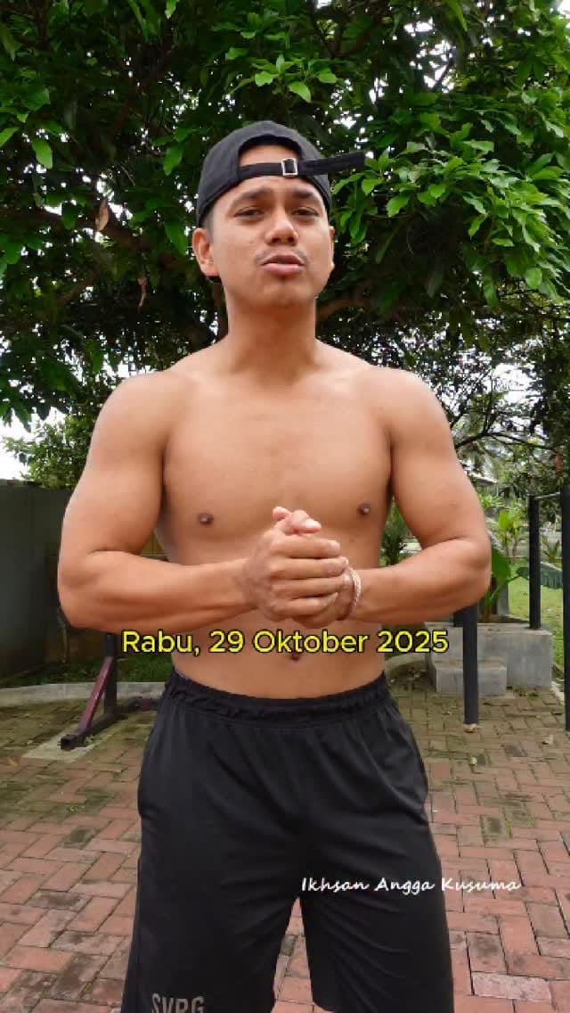 Post 4 by Ikhsan Angga Kusuma on Instagram (video)