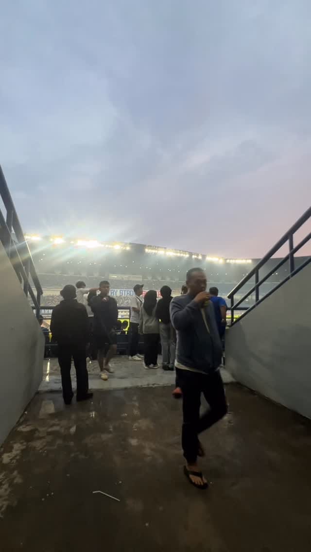 Post 7 by Masuk Stadion on Instagram (video)