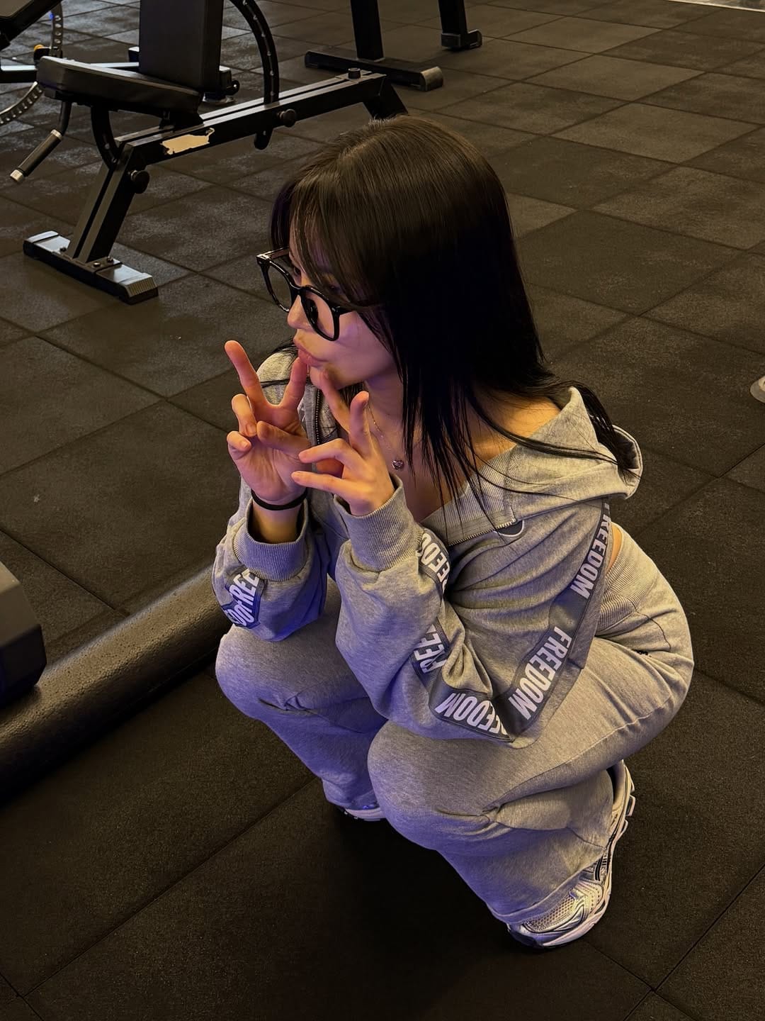 Post 2 by 김민아 🇰🇷IFBB BIKINI PRO l KimMinA on Instagram (carousel)