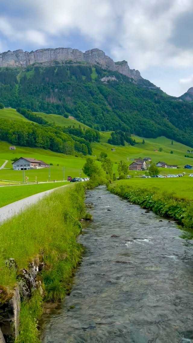 Post 8 by Amir Asani on Instagram (video)