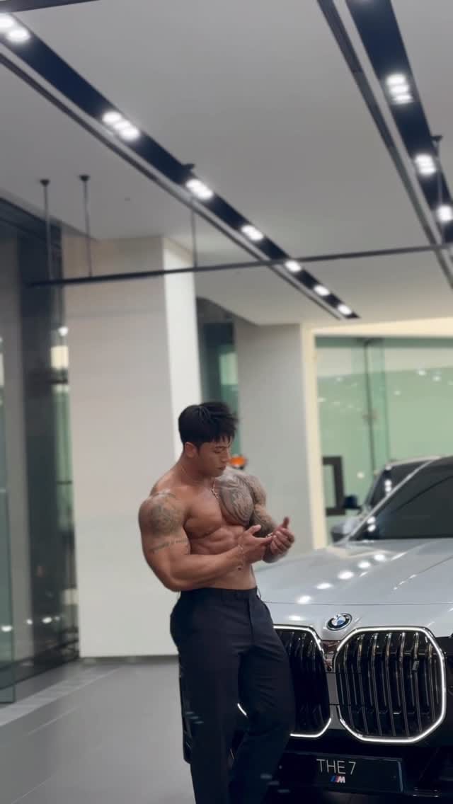 Post 7 by 고경준 on Instagram (video)