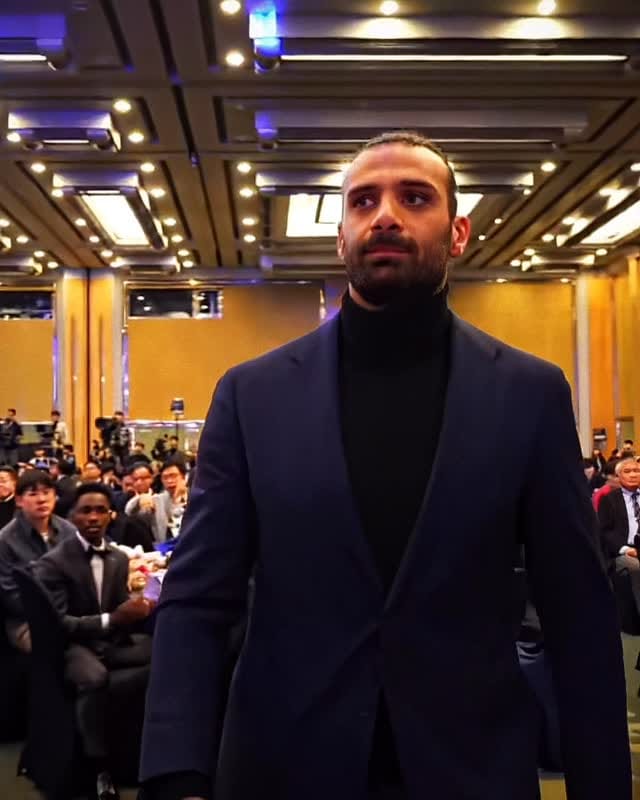 Post 7 by Yazan AlArab on Instagram (video)
