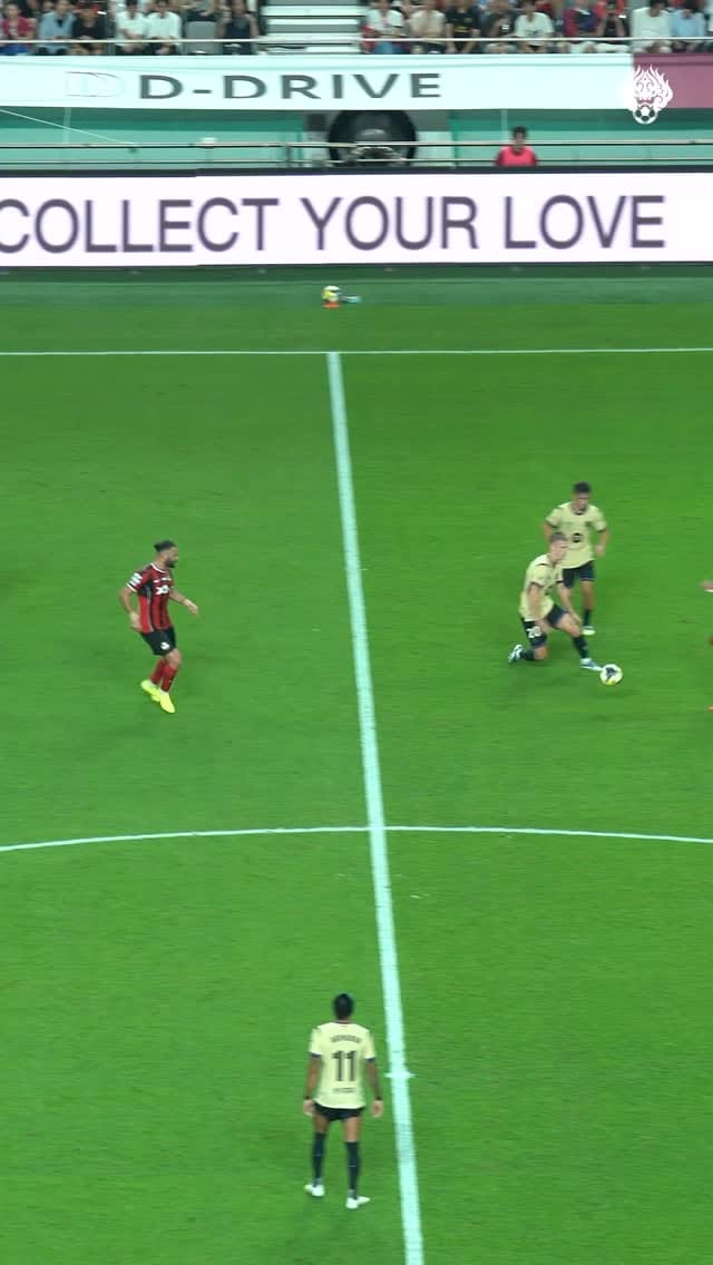 Post 10 by Yazan AlArab on Instagram (video)
