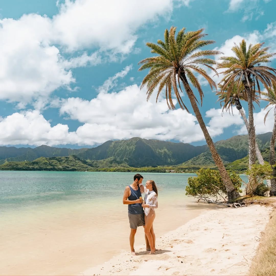 Post 10 by Stephanie & Ryan 📷 Oahu on Instagram (image)
