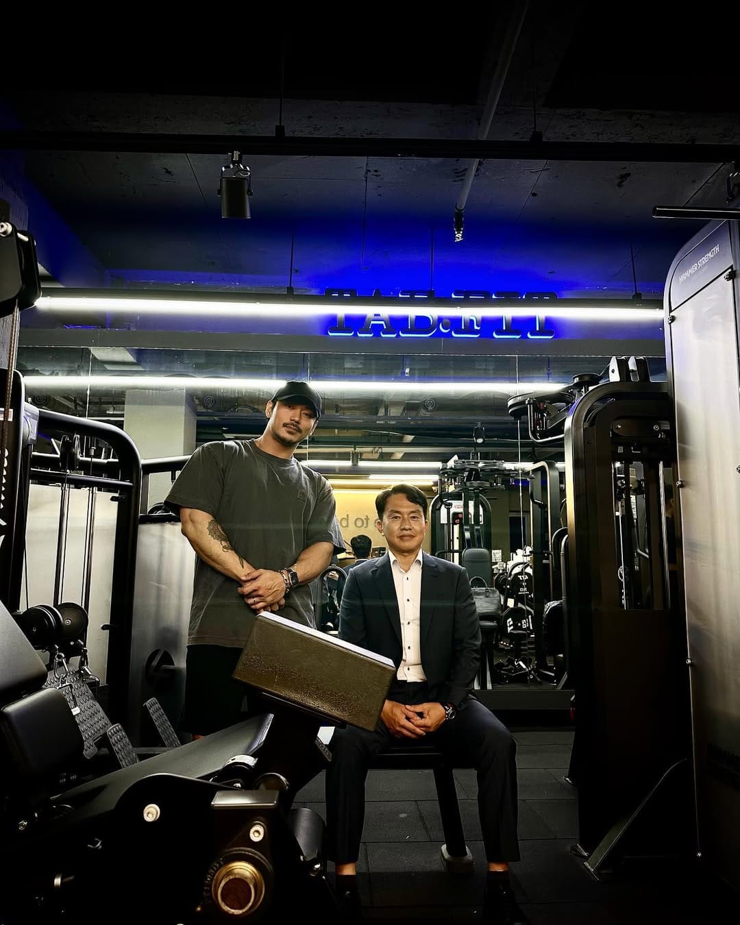 Post 9 by 정호중 on Instagram (carousel)