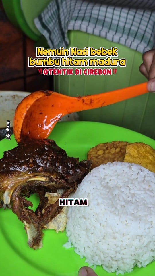Post 10 by Cirebon United on Instagram (video)