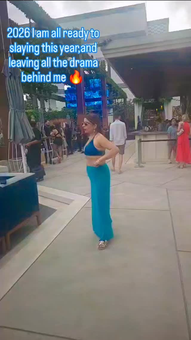 Post 5 by Upasana Arora on Instagram (video)
