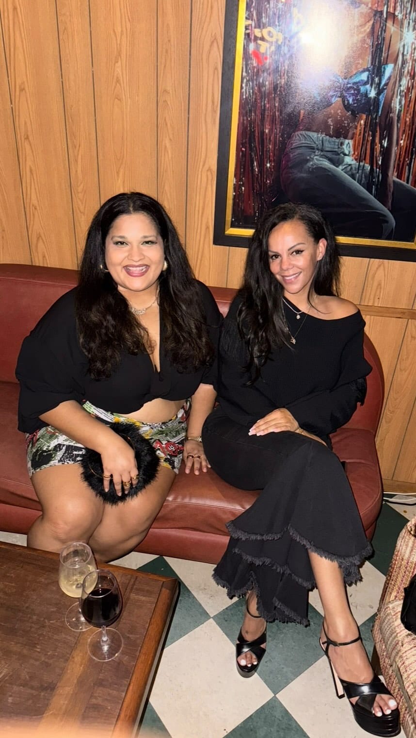 Post 4 by Jessica Santana on Instagram (video)