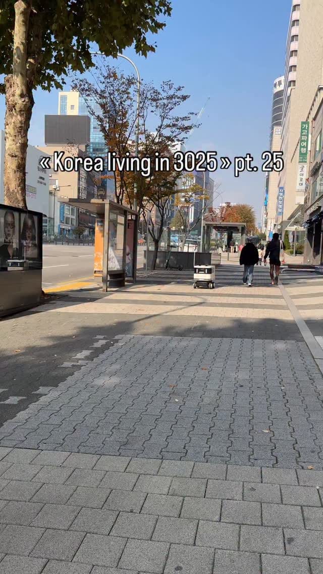 Post 7 by Bibi & Leslie on Instagram (video)