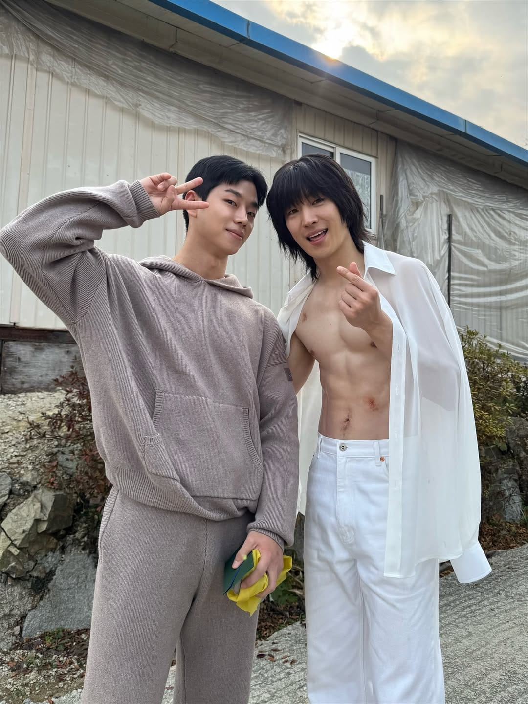 Post 7 by 임정윤 🇰🇷 𝐽𝑒𝑜𝑛𝑔 𝑌𝑢𝑛 𝐿𝑖𝑚 on Instagram (carousel)