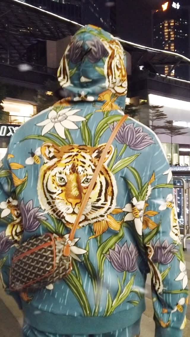 Post 4 by John Park on Instagram (video)
