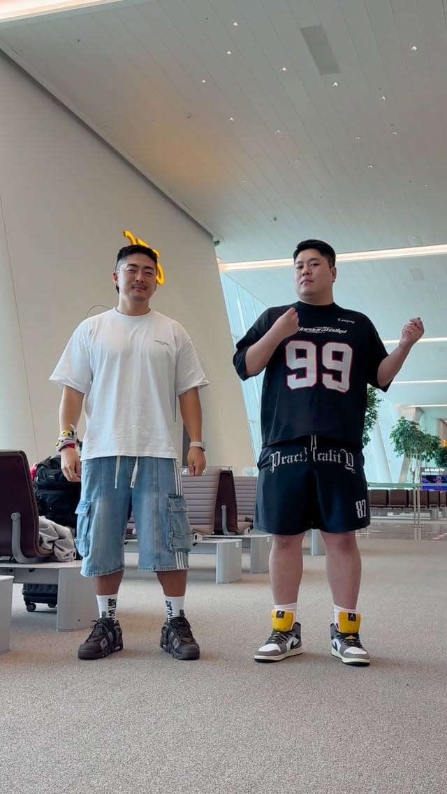 Post 10 by John Park on Instagram (video)