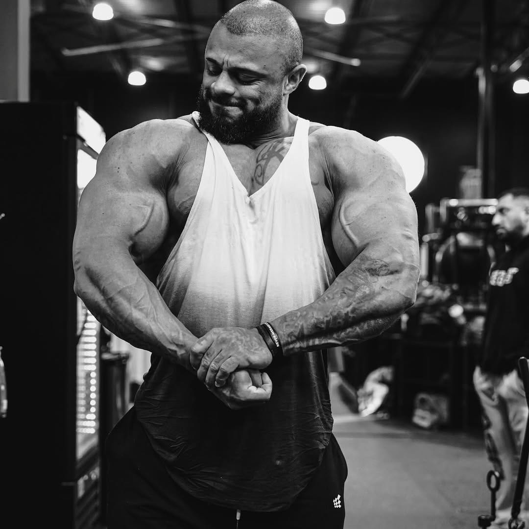 Post 3 by Kellen Wilson | IFBB PRO 🌐 on Instagram (carousel)