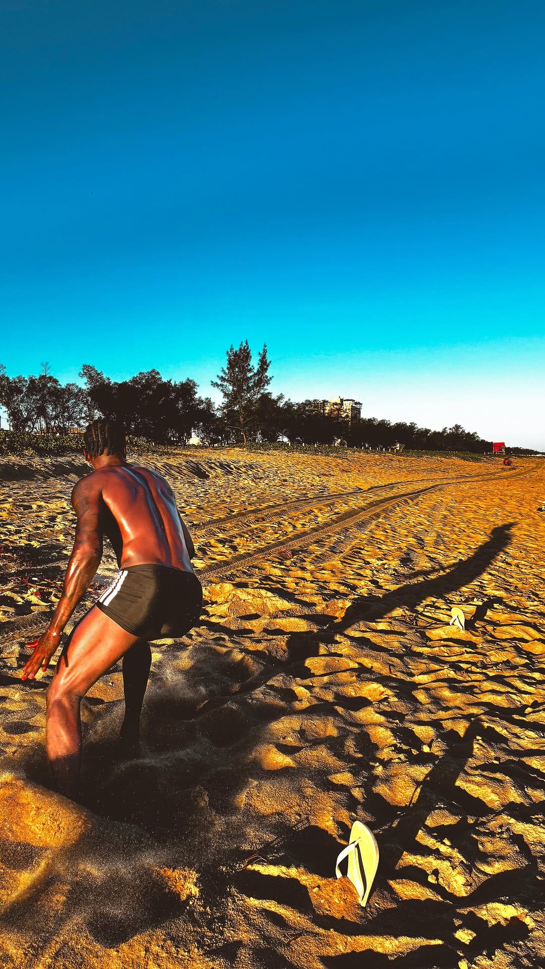 Post 5 by Gabriel Santos on Instagram (video)