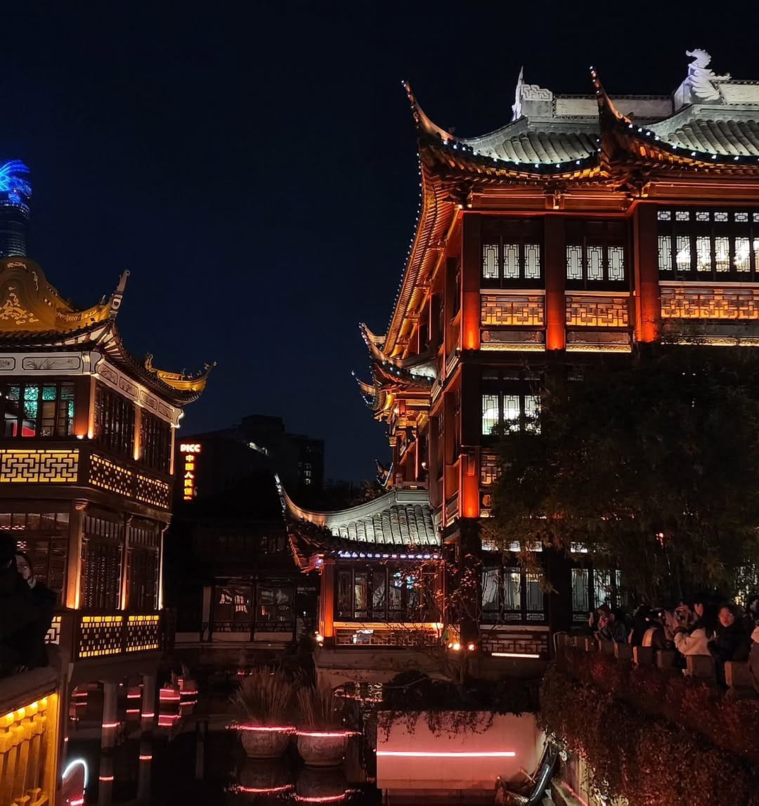 Post 2 by Jessica | expat in Asia content creator on Instagram (carousel)
