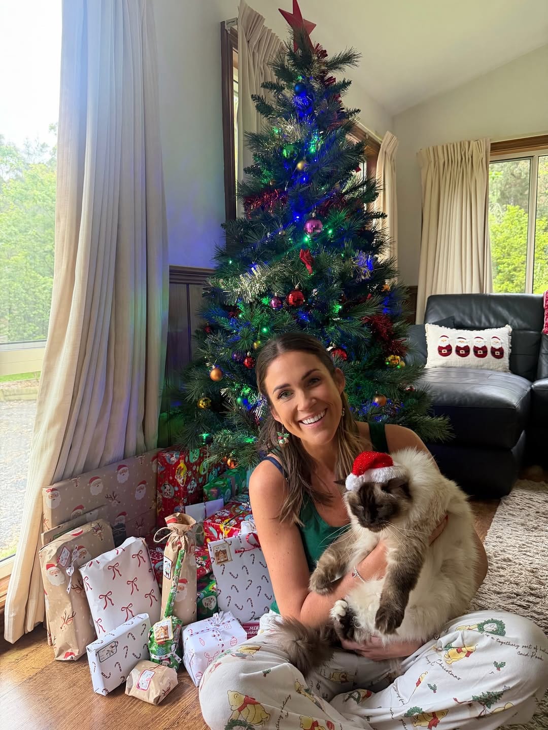 Post 4 by GEORGIA LOVE on Instagram (image)