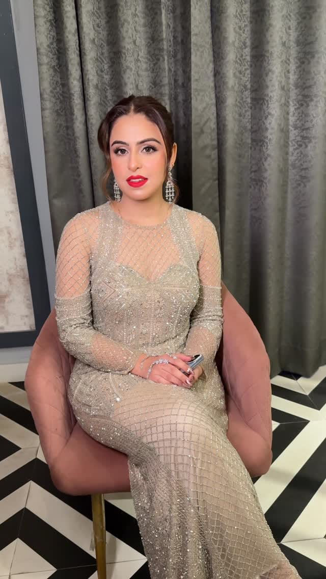 Post 1 by Anushka Miglani | Certified Makeup Artist on Instagram (video)